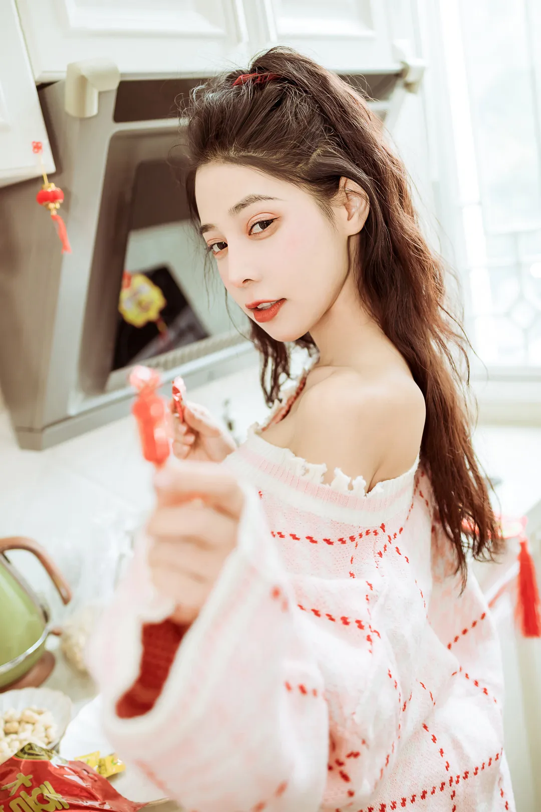 角色扮演专题：YALAYI雅拉伊写真作品与生活感造型风格整理