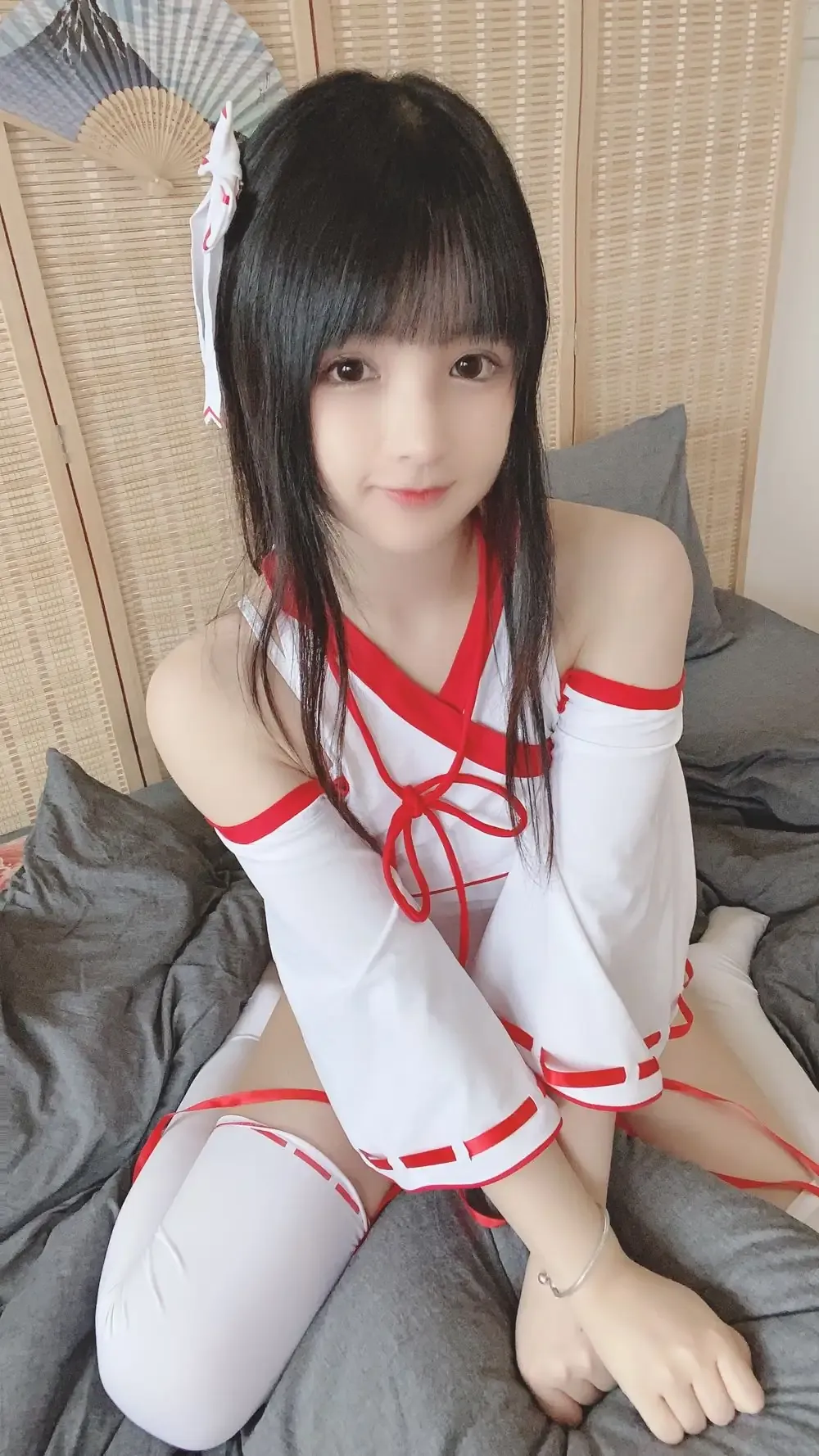 角色扮演专题 fushii_海堂红白配色角色扮演造型
