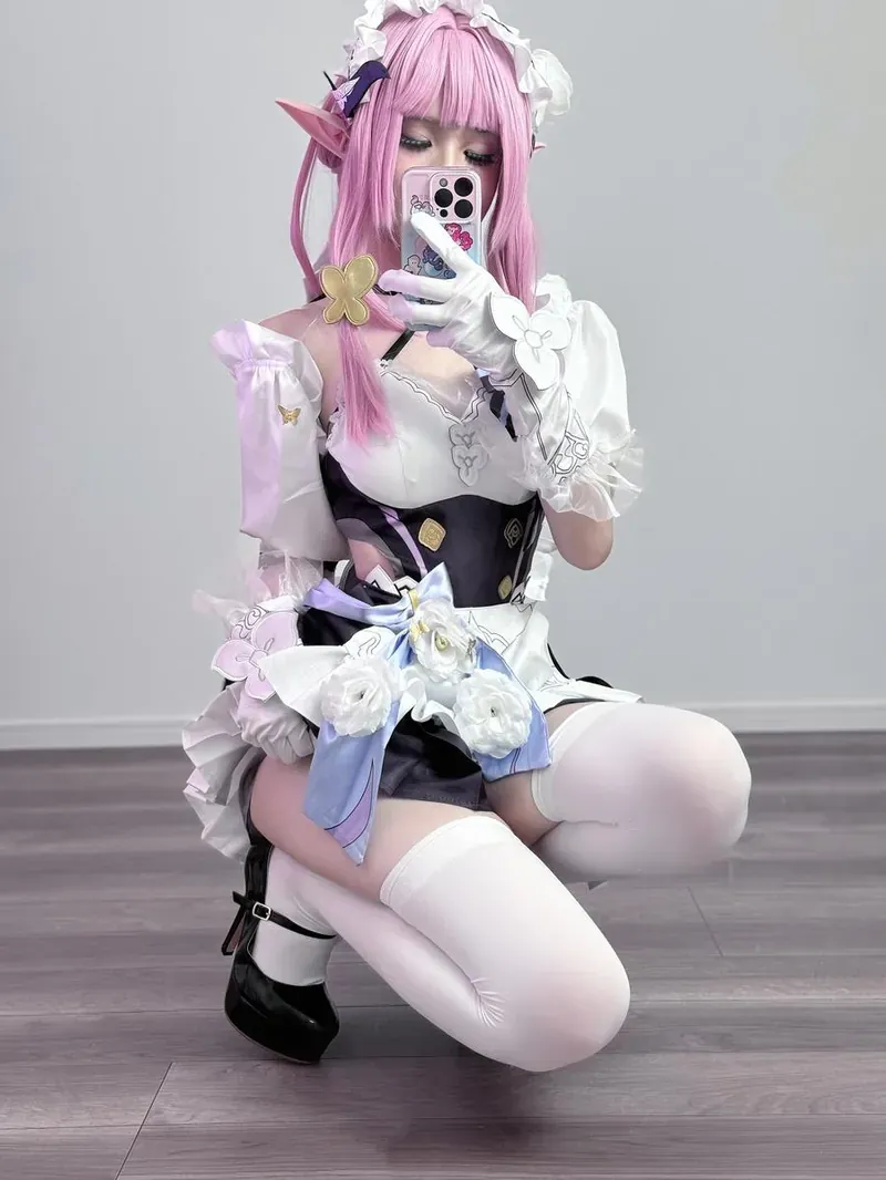 幼愛youmeko粉色长发女仆服饰Cosplay造型