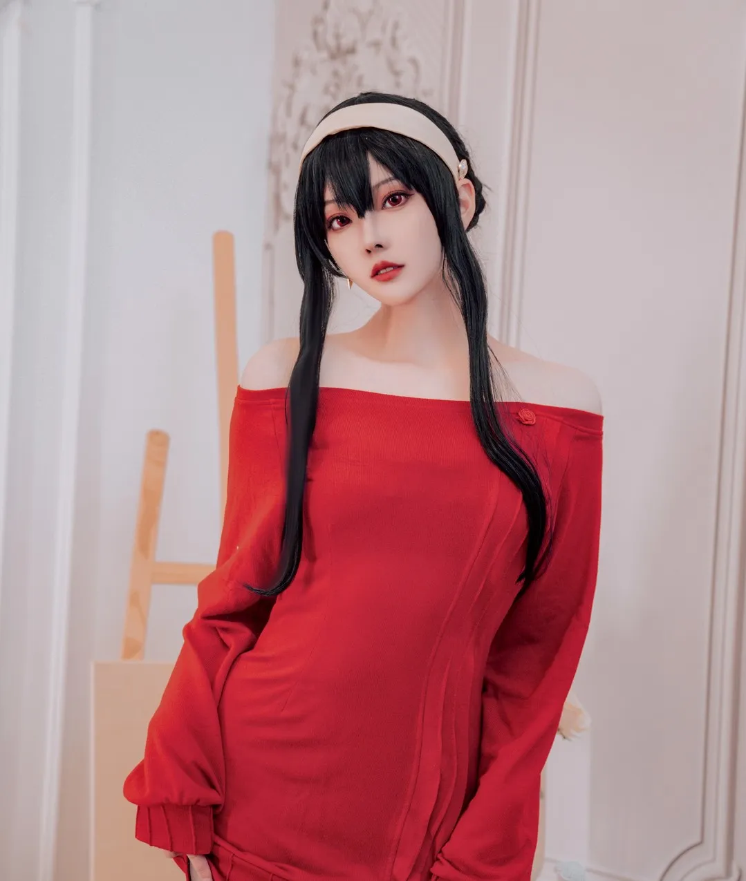Natsuko夏夏子Cosplay角色作品风格整理 Natsuko夏夏子黑色长发红色服装Cosplay造型