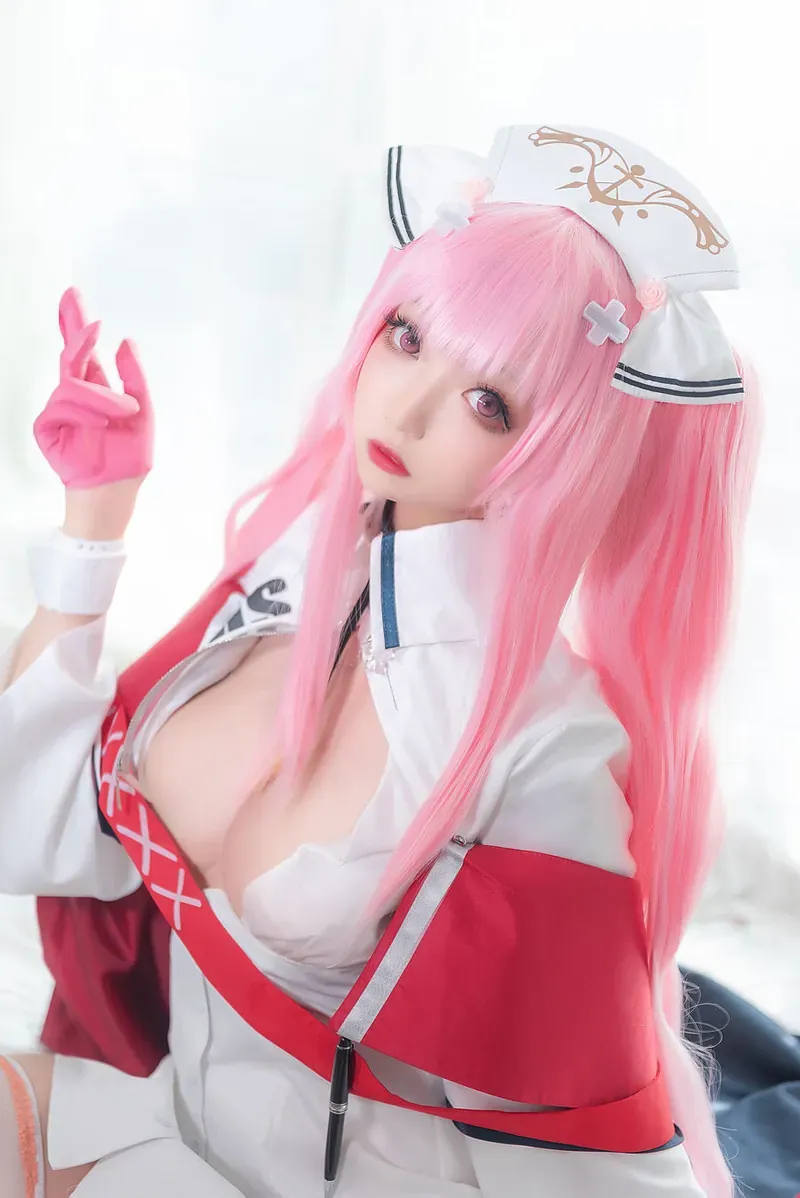 渊秧cosplay风格作品整理 粉色长发cosplay造型照片