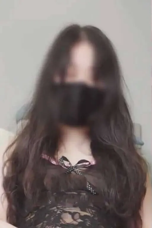 MomoYih角色写真风格作品整理 黑色服饰长发人物造型写真