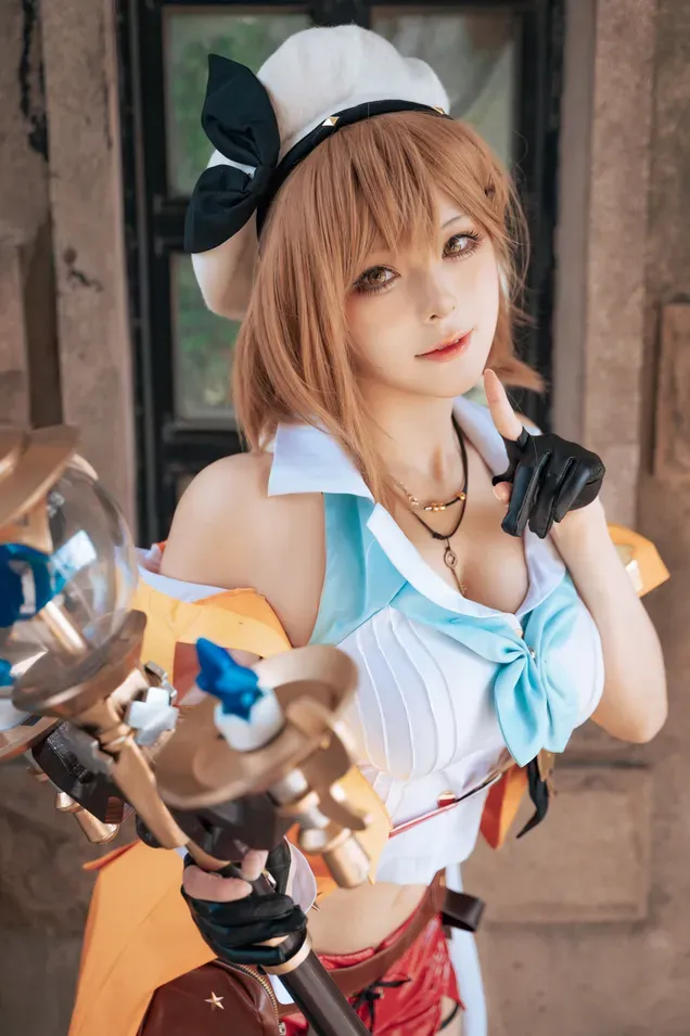 Yeri 角色写真风格作品整理 Yeri角色写真中的浅色服装与道具造型