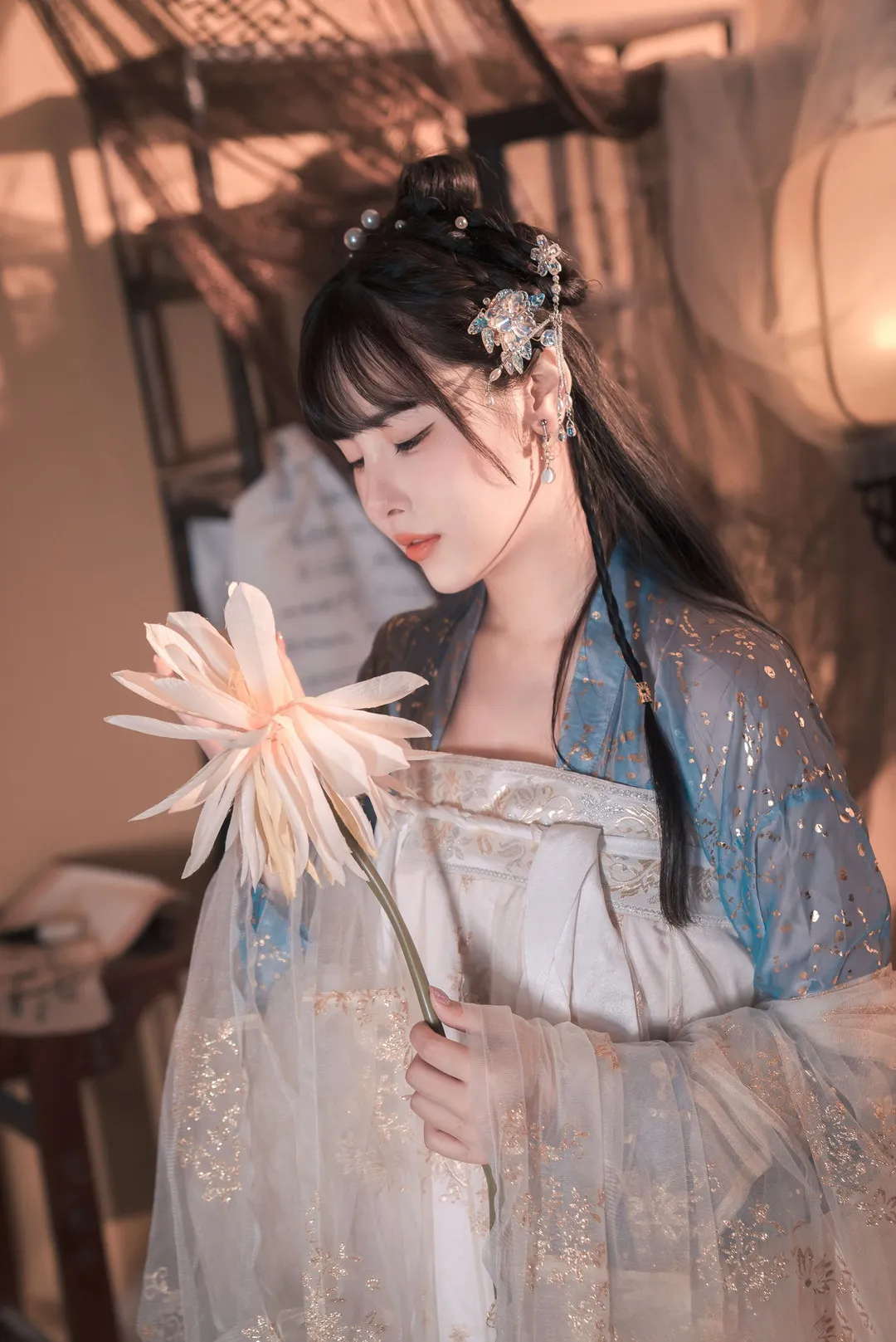 恋恋艾妮汉服 写真风格整理