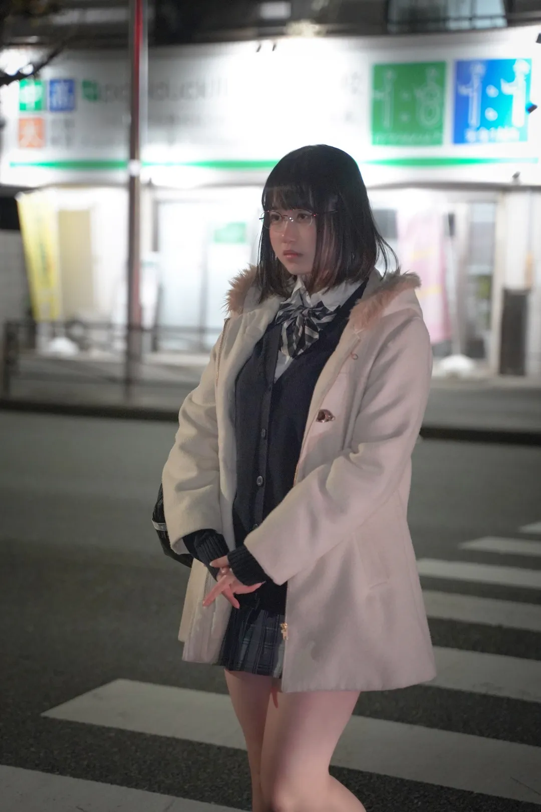 憂貴Yuki角色写真风格作品整理 憂貴夜景外套角色风格照片