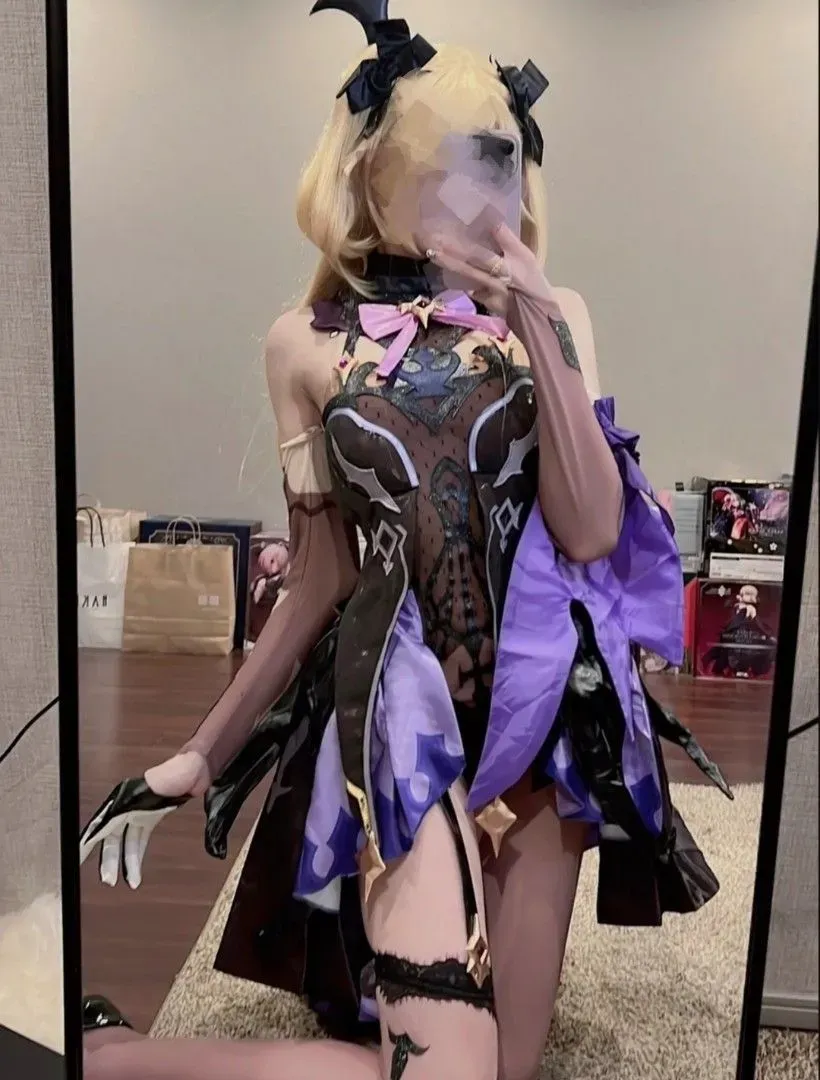 小熊奈奈角色写真风格作品整理 黑紫色幻想系服装在镜面环境中的角色扮演照片