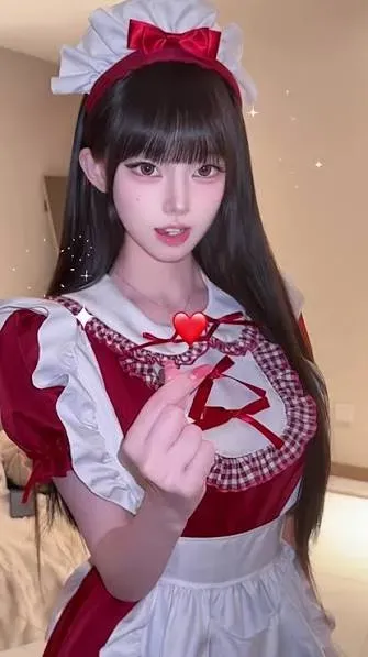 keykeykiyomi角色写真风格作品参考 keykeykiyomi红白女仆服装造型