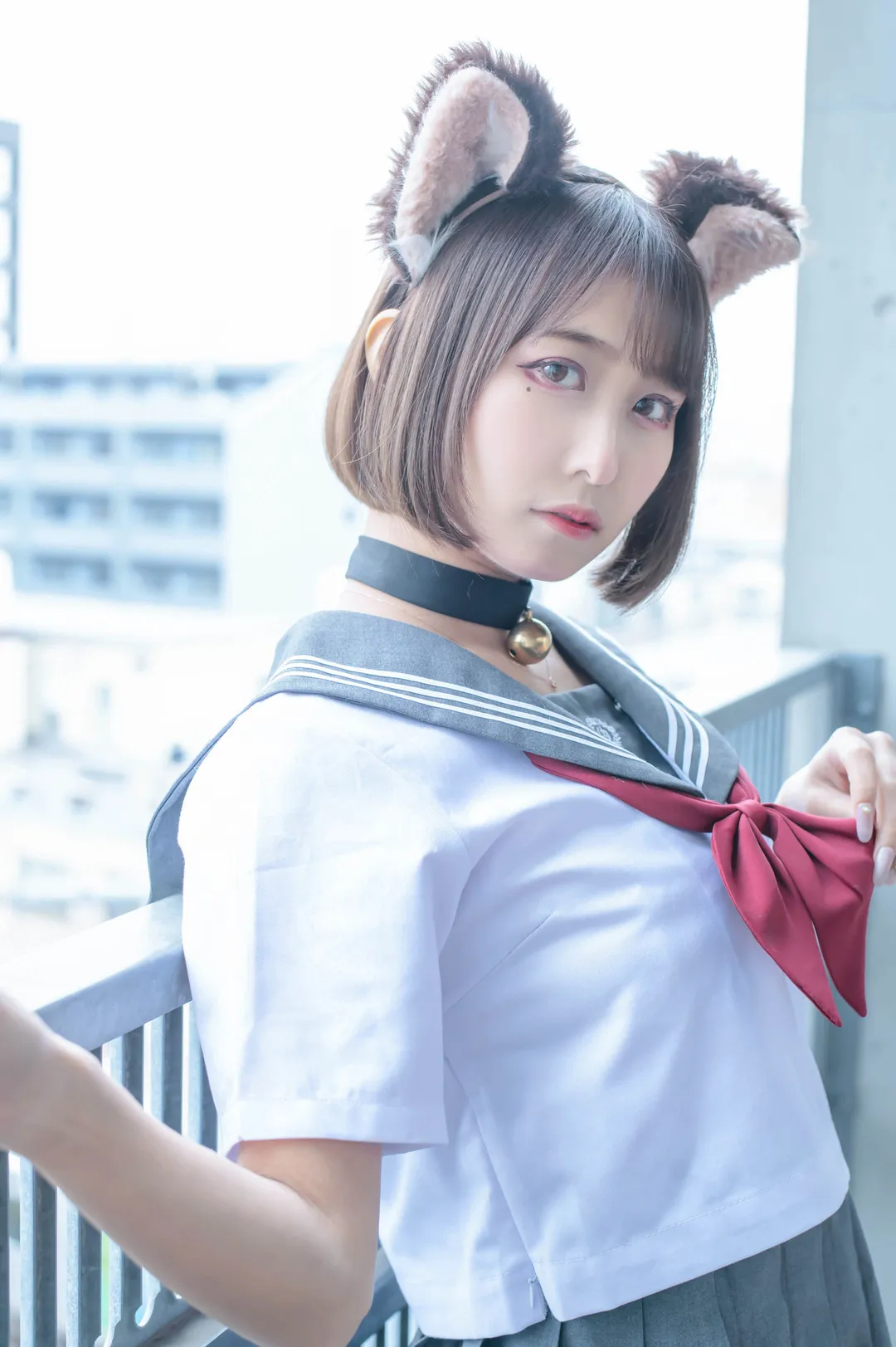 月城委員会cosplay 猫耳制服风格作品参考 猫耳发饰搭配水手服风格服装的角色写真