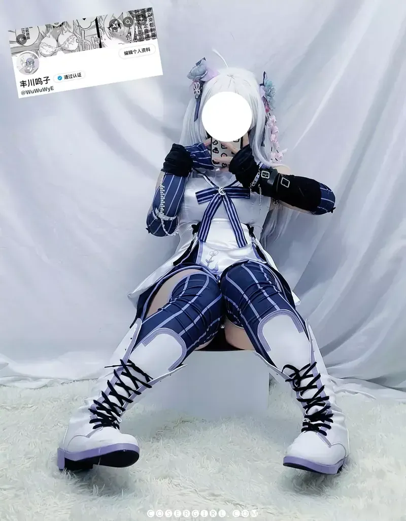 梦心玥角色写真风格作品参考 制服风格服装搭配长靴的角色造型照片